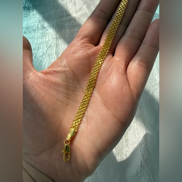 Elegant 18K Gold Sterling Silver 925 Chain Bracelet - Picture 10 of 12